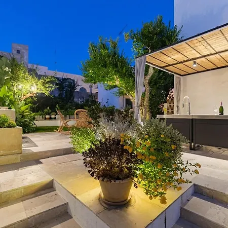 Bed & Breakfast Dimora Lopez 3*