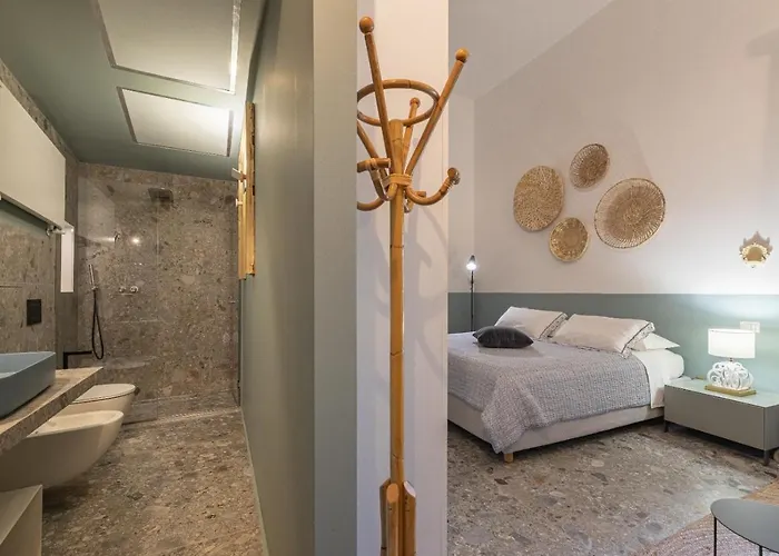 Nocleg ze śniadaniem Dimora Lopez 3*